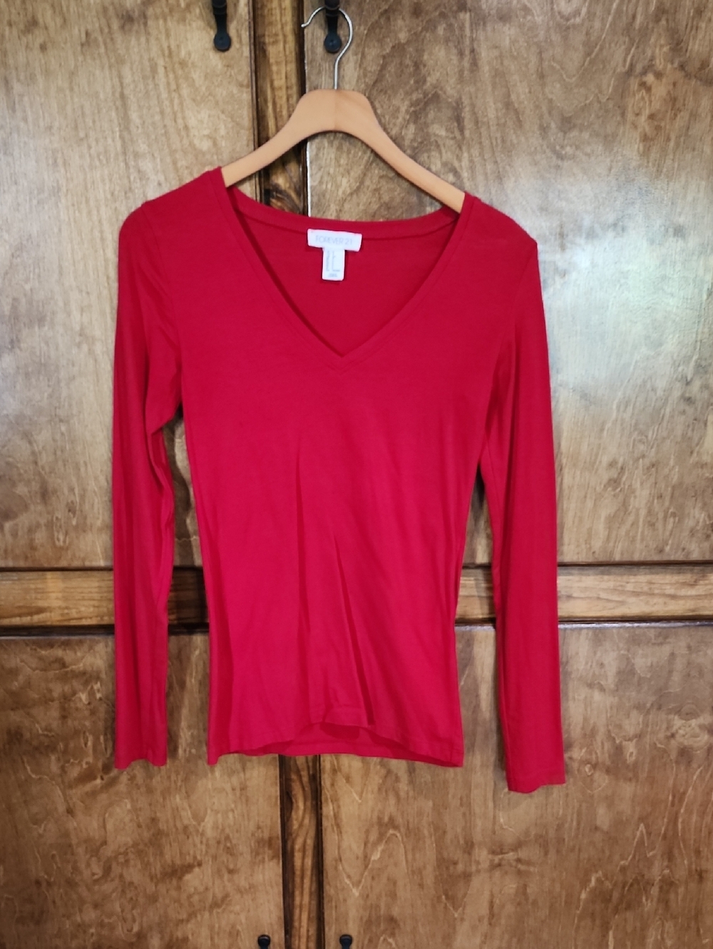 Forever 21 Red V-Neck Long Sleeve Tee